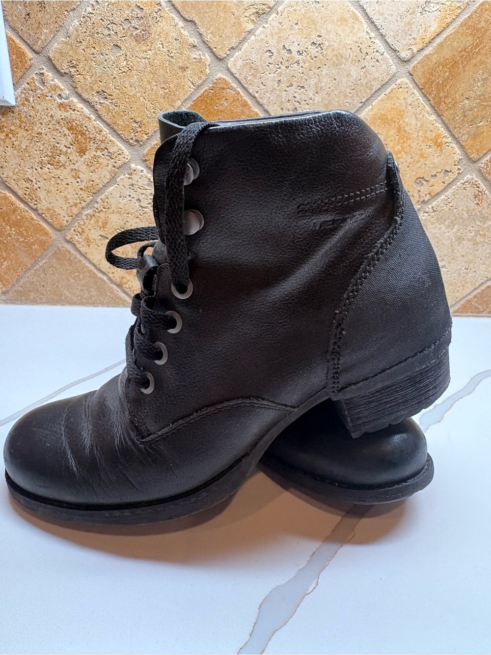 Merrell Women's Black Lace-Up Ankle Boots